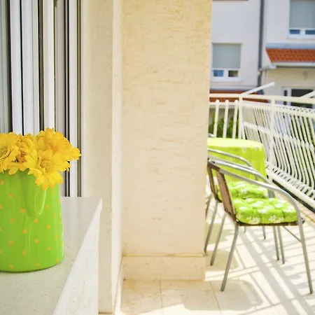 Annika Apartment *